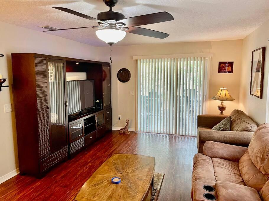 Cozy Modest Home Near Universal Studios/Volcanobay Orlando Exteriör bild